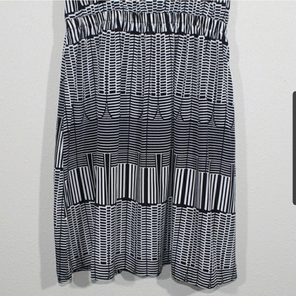 Lush Modern Geo Print Racerback Tank Dress - Picture 3 of 6